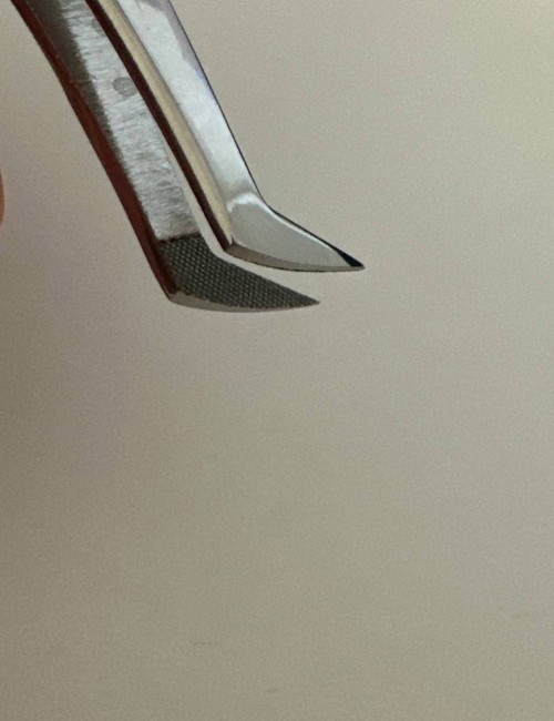 Профессиональный пинцет для наращивания ресниц с лазерным напылением SL ZX 65° Профессиональный пинцет для наращивания ресниц с лазерным напылением SL ZX 65°